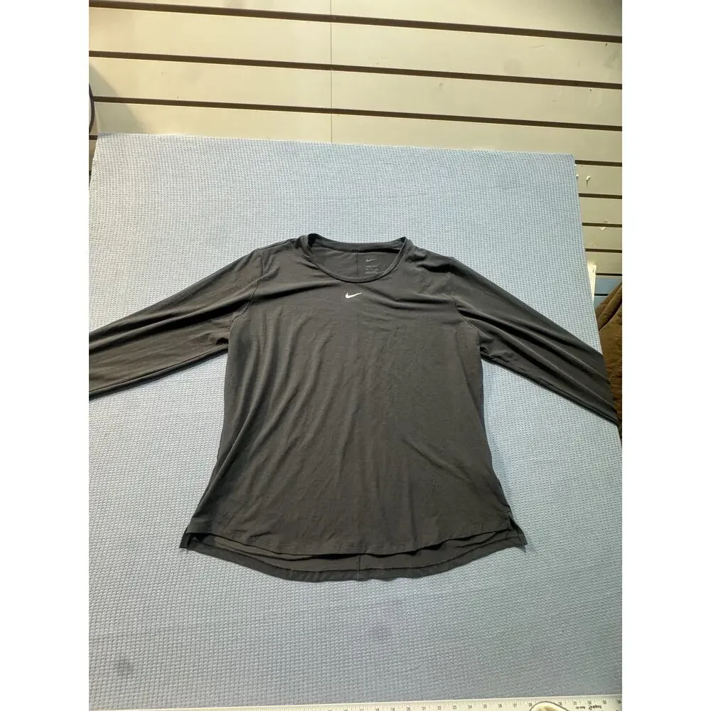 Nike  DRI-FIT Long Sleeve Women Fit Sz XXL Black Brand New‎